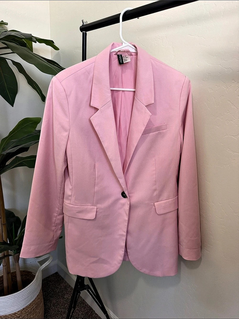 H&M Pink Blazer Size XS Like New
